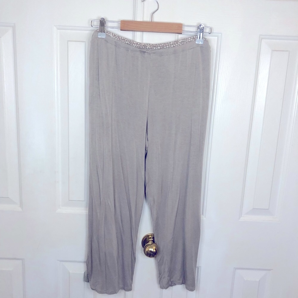 Anne Klein tan soft comfy pajama lounge Capri pants